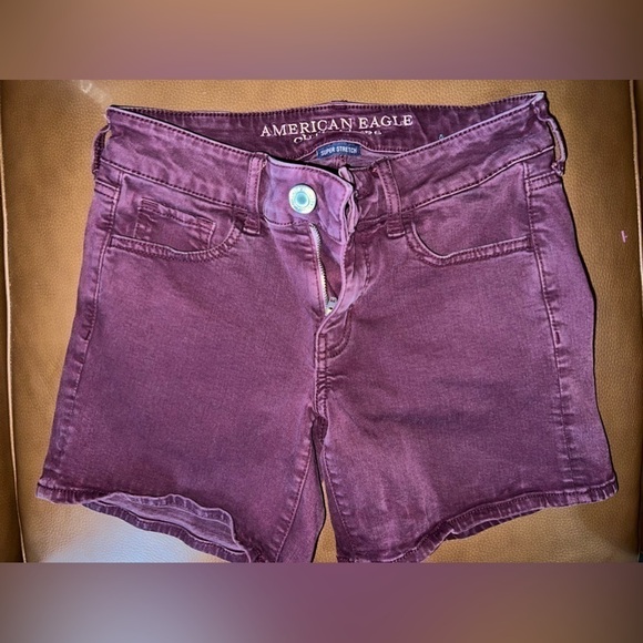 American Eagle Midi Shorts - Picture 2 of 6